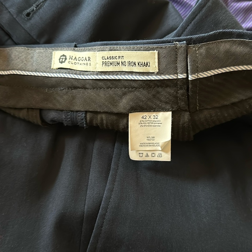 Haggar Clothing Navy slacks  42x32